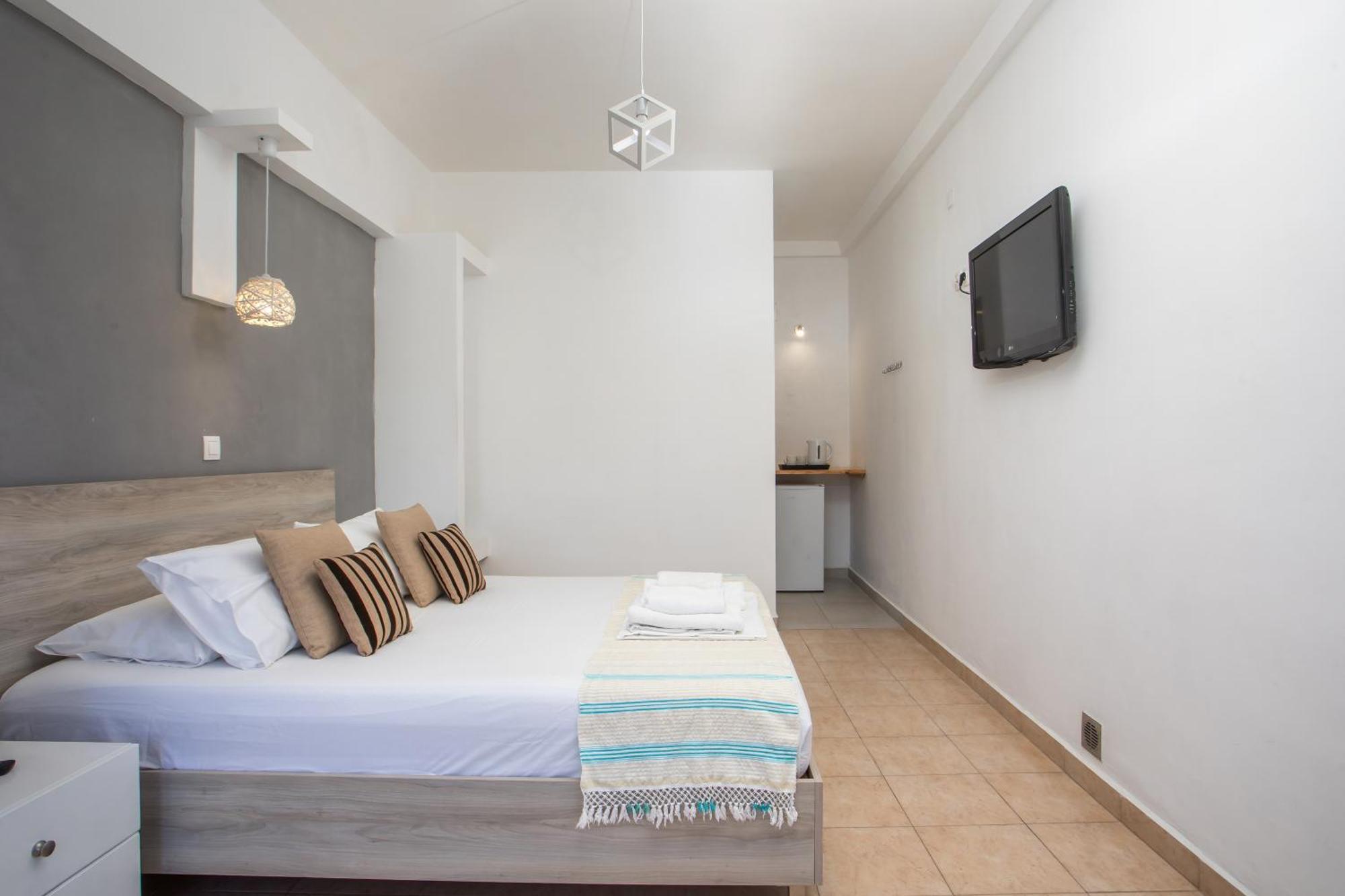 Mando Living -faliraki 2*