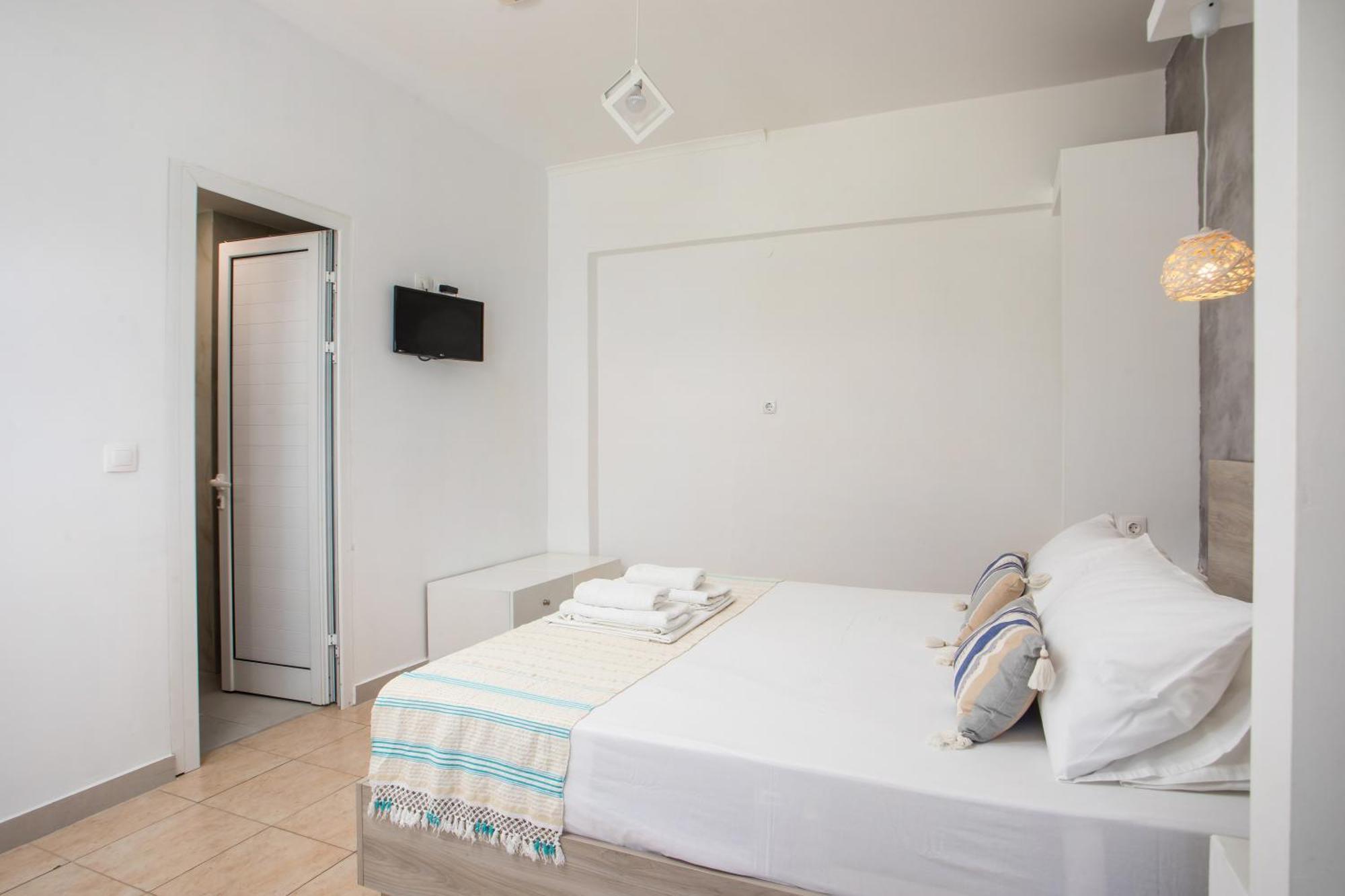 Aparthotel Mando Living -faliraki 2*