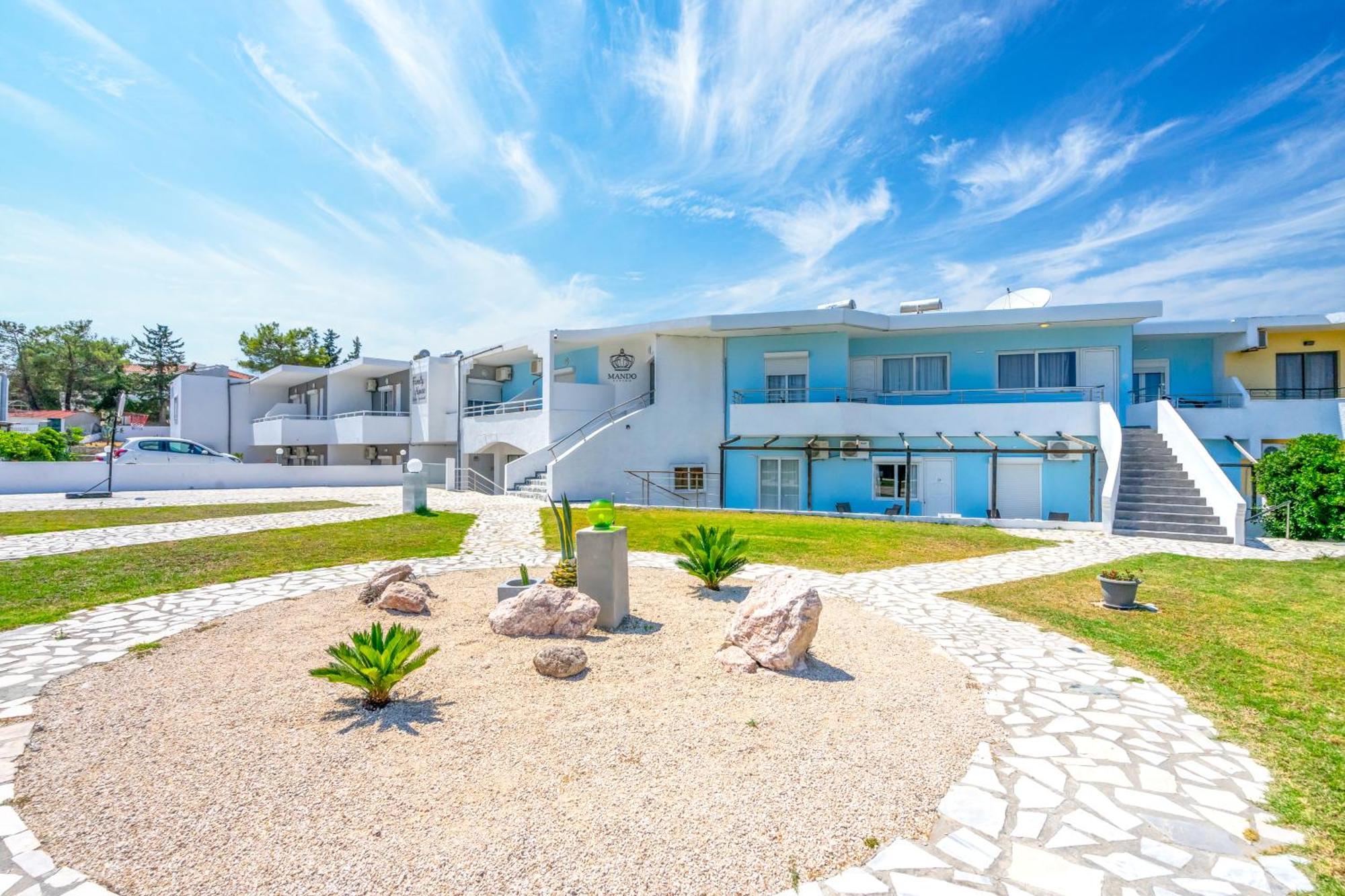 Mando Living -faliraki Hotel de apartamente 2*